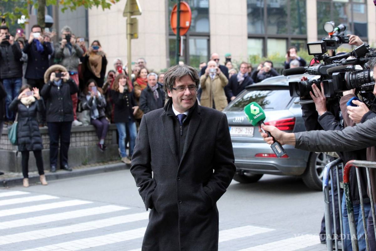 Carles Puigdemont tiene una posibilidad &quot;bastante pequeña&quot; de asilo, dicen expertos