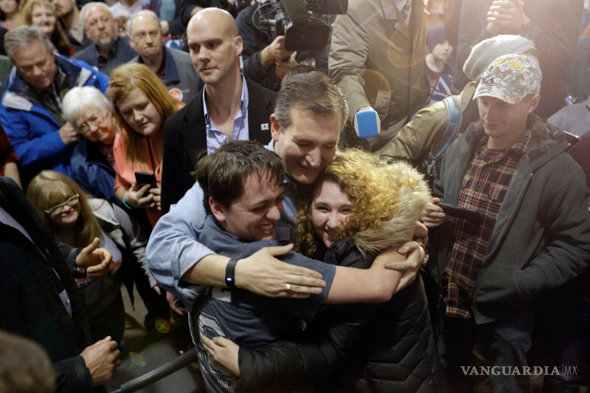 Gana Ted Cruz elecciones primarias del Partido Republicano en Iowa