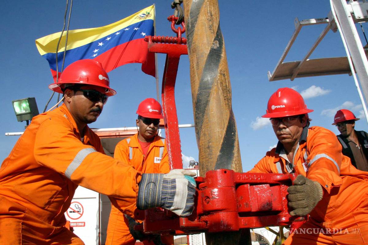 Amagan con embargo a petróleo venezolano; pierde demanda y debe pagar más de 2 mmdd