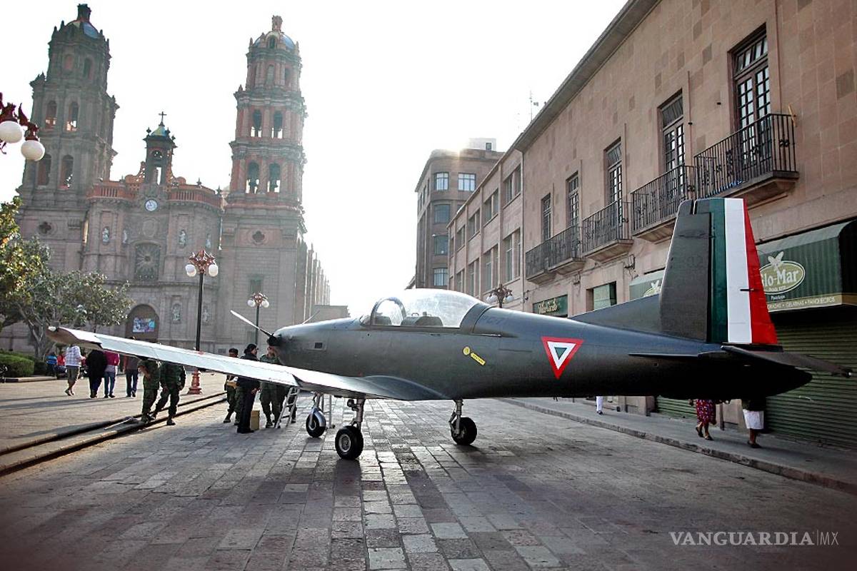 Hoy se celebra el Día de la Fuerza Aérea Mexicana
