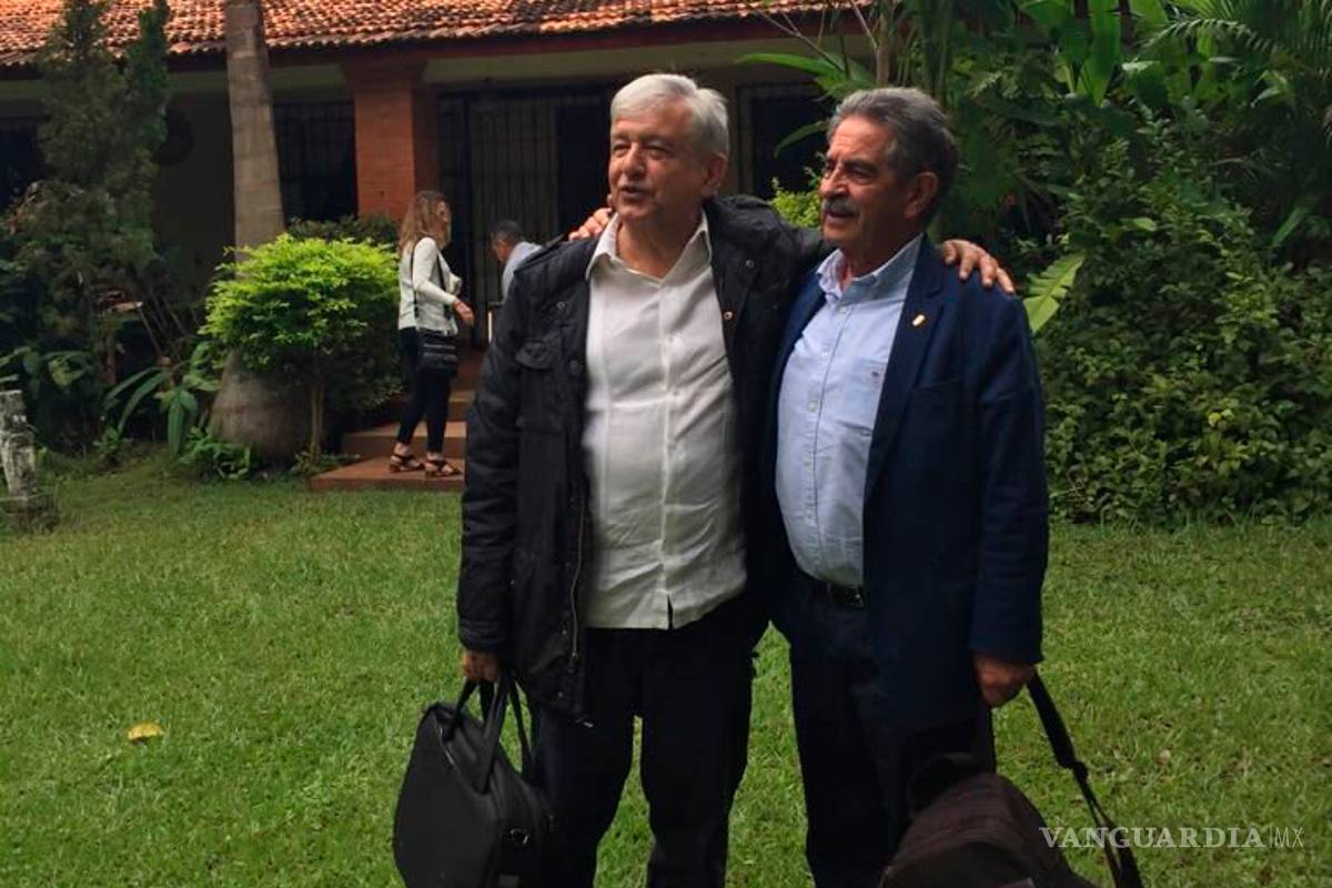 AMLO recibe al presidente de Cantabria y se van juntos a Palenque