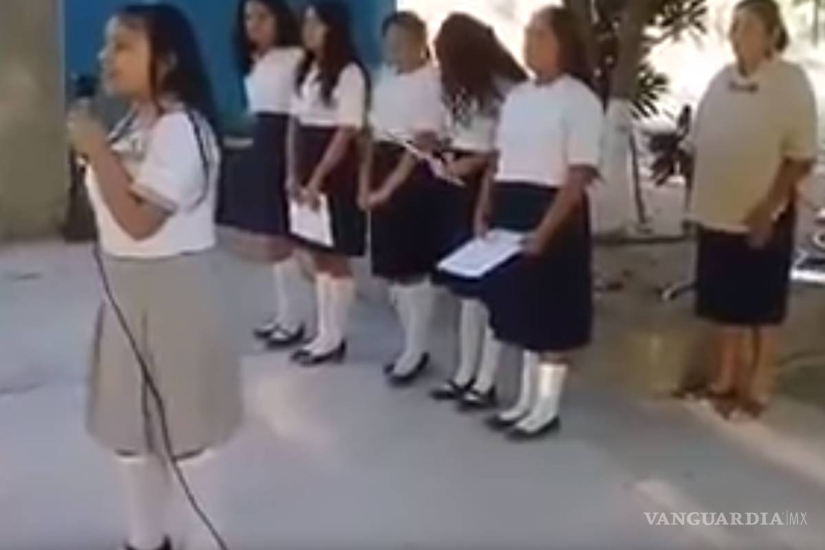 Niña que escribió poema contra 'huachicol' asegura que nadie la obligó