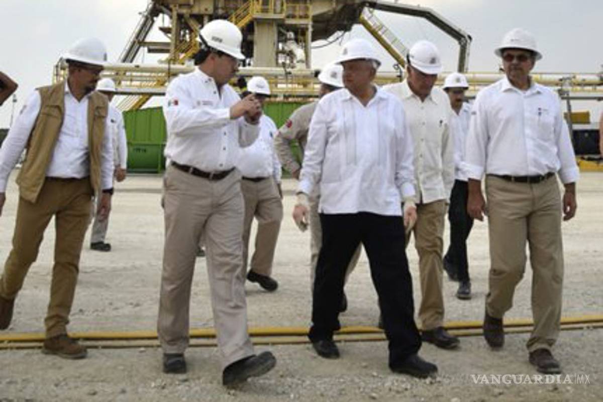 Tiene "mucho potencial", dice AMLO al celebrar hallazgo de yacimiento en Tabasco