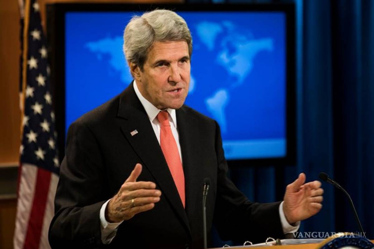 México no pagará 'voluntariamente' por el muro de Trump: Kerry