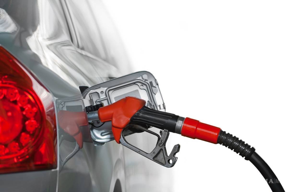 Dos Saltillenses se amparan en la Constitución y logran evadir impuestos a la gasolina