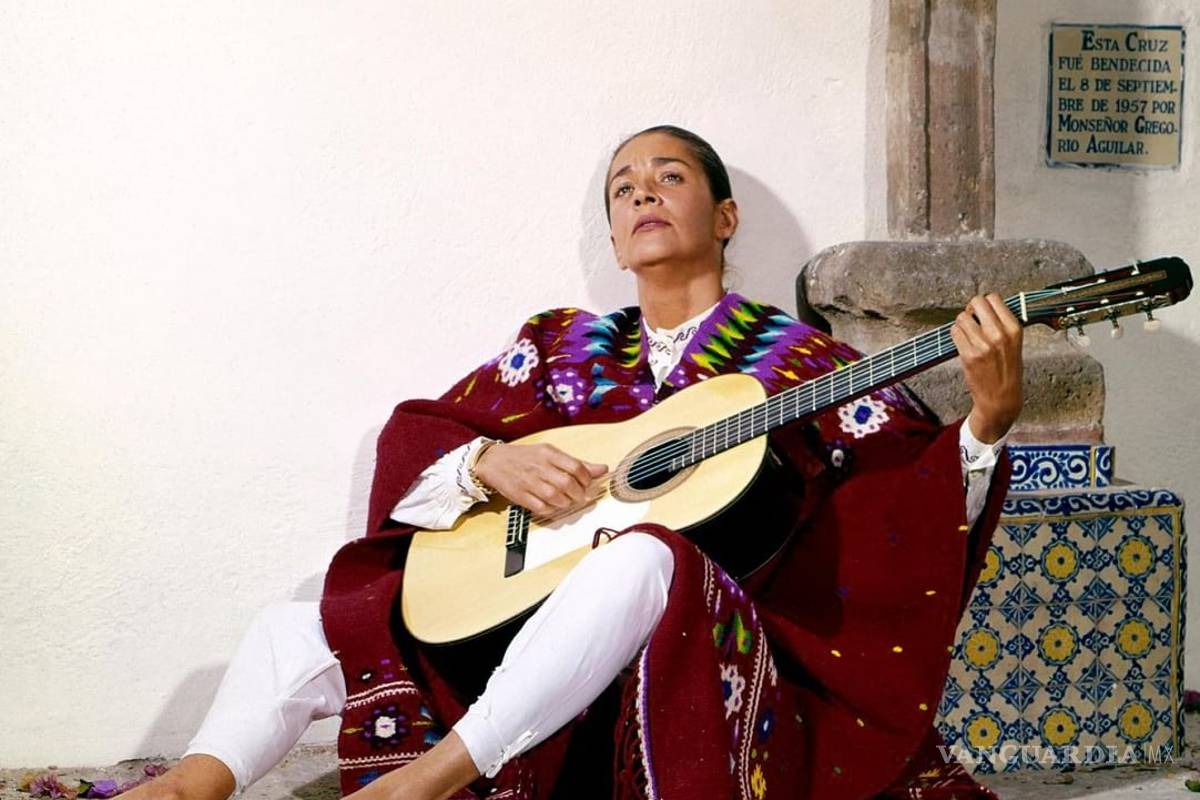 Ocho años sin Chavela Vargas, ¿y si le llevamos serenata?