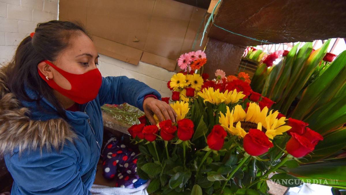 Saltillenses dejan para el último día los regalos del Día del Padre