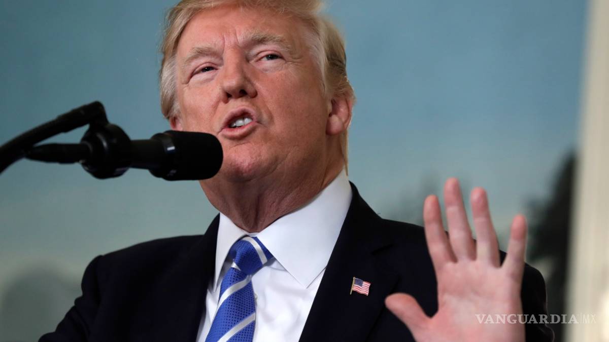 Trump estima en 64 mil las muertes por opiáceos en EU