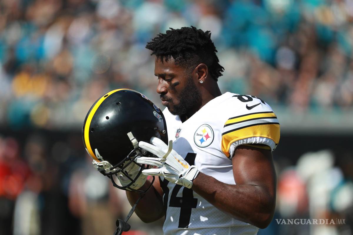 Antonio Brown es extraditado a Estados Unidos para enfrentar cargo de intento de asesinato