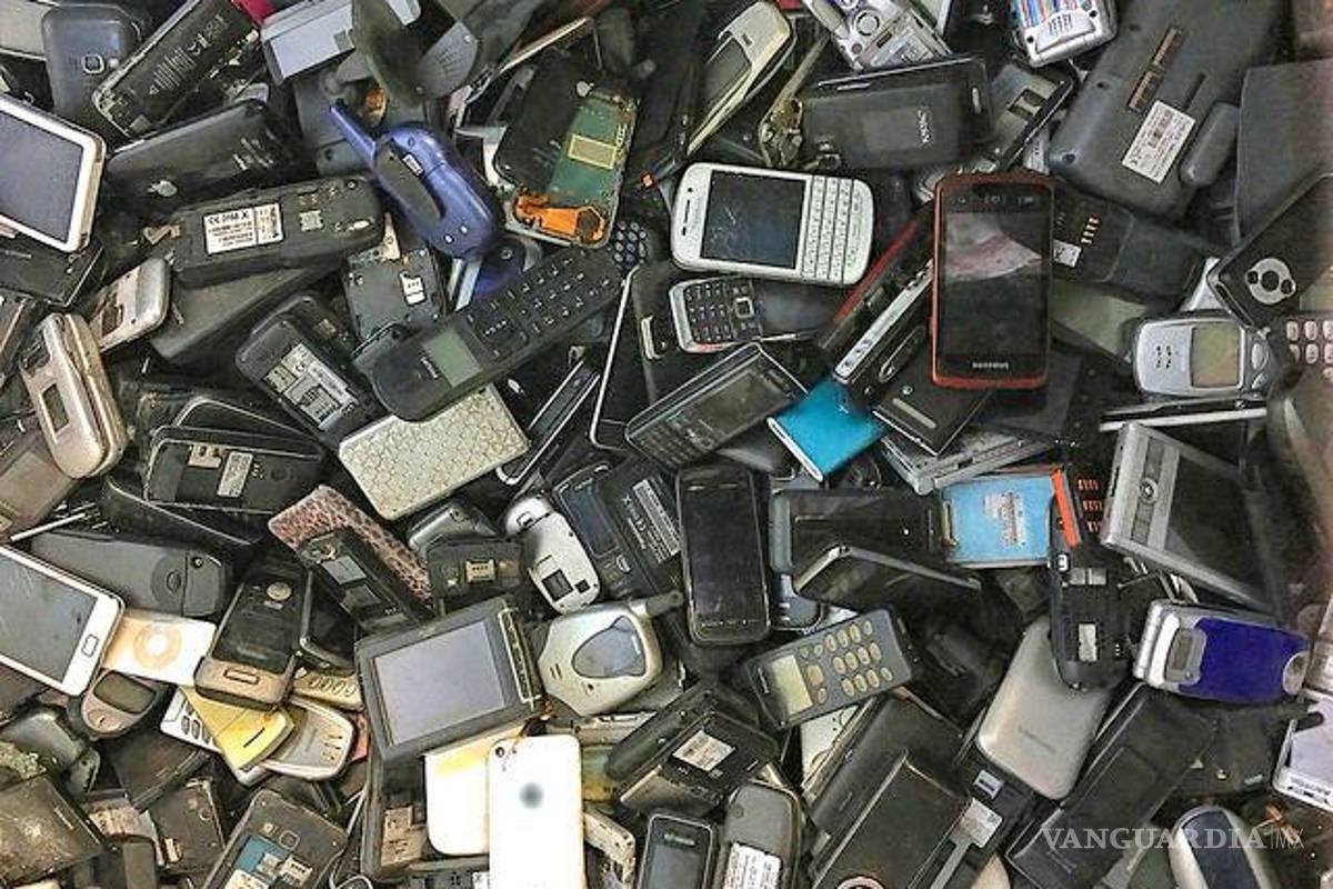 Empresas de celulares empiezan a reciclar dispositivos y materiales para reducir impacto a medio ambiente
