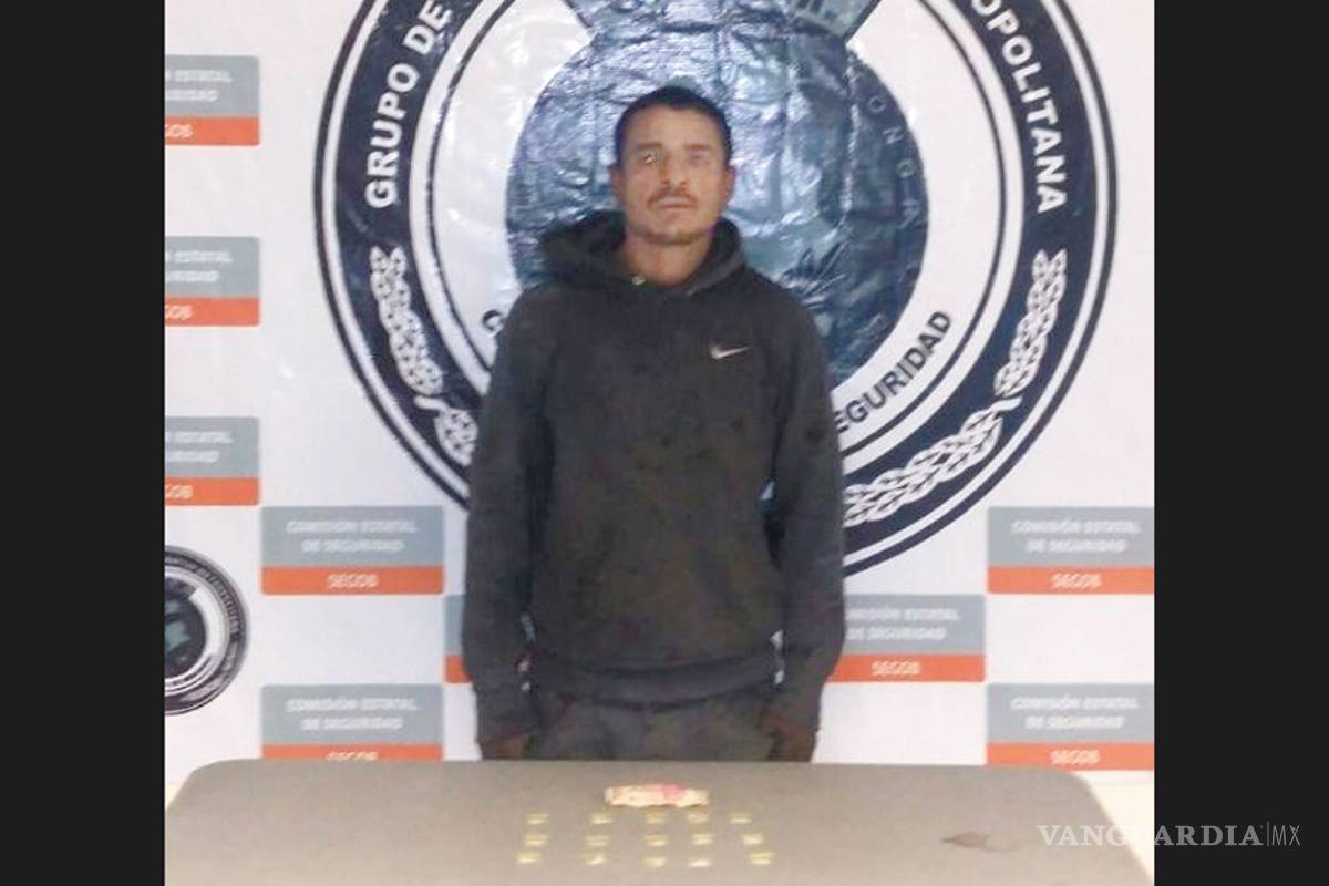 Policías de Coahuila detienen a trabajador de vulcanizadora que vendía droga a traileros