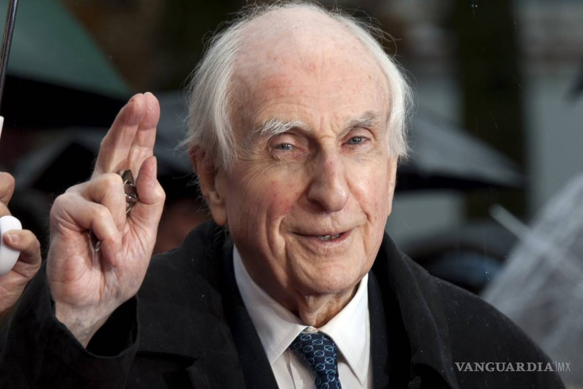 Muere Michael Bond, el creador del oso Paddington