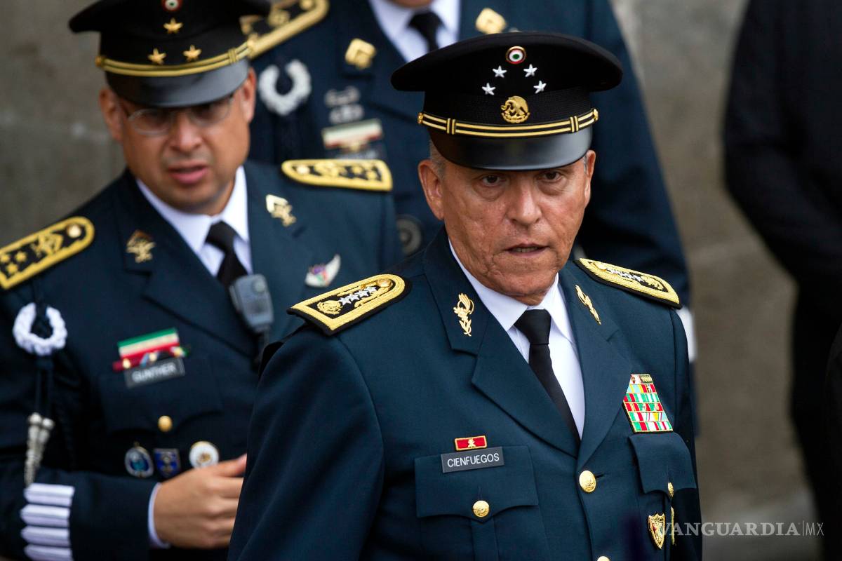 Diez años después y 186 mil muertos, los militares se hartan y piden regresar a los cuarteles