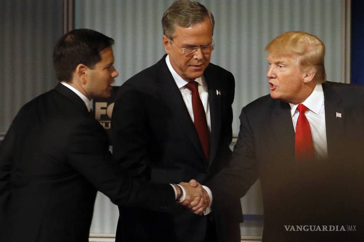 Donald Trump y Jeb Bush, enfrentados por Siria y la inmigración