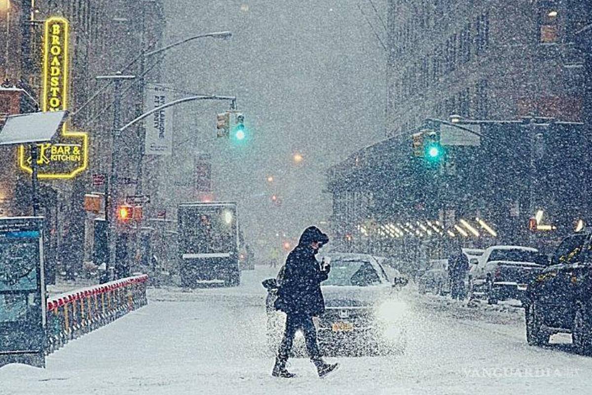 Costa este de EU es amenazada por fuertes vientos y nevadas