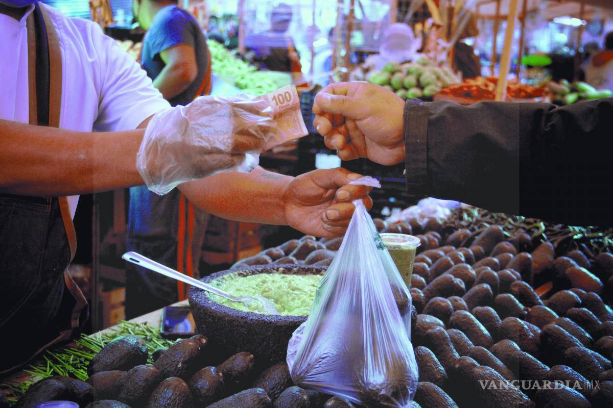 Carestía persistente pone presión a pobreza laboral