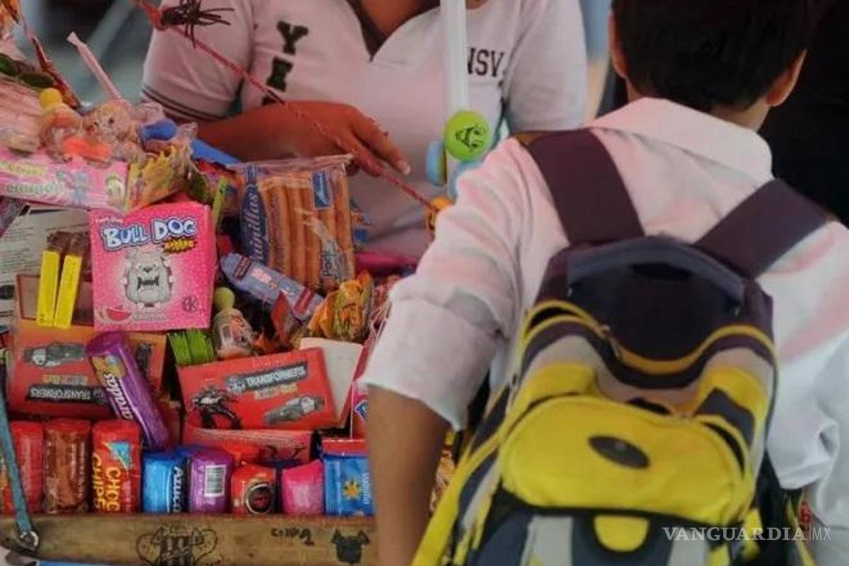 Escuelas tienen hasta marzo para eliminar venta de ultraprocesados: Delgado