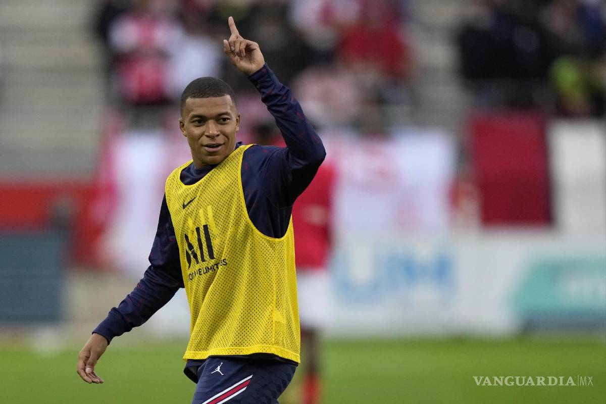 Rechazó oferta superior a la de Messi y Neymar; Mbappé no extendió