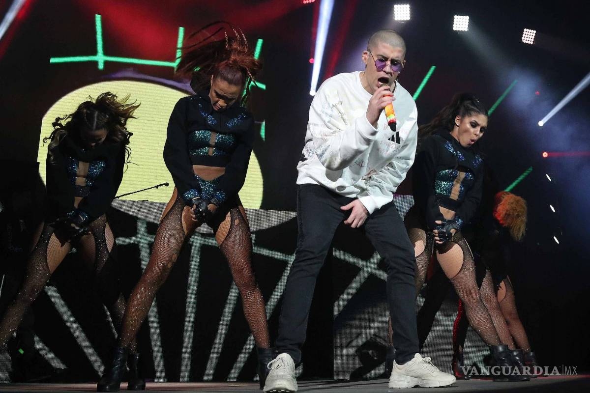 Gastó 200 mil pesos en boletos para Bad Bunny, ahora su papá está endeudado