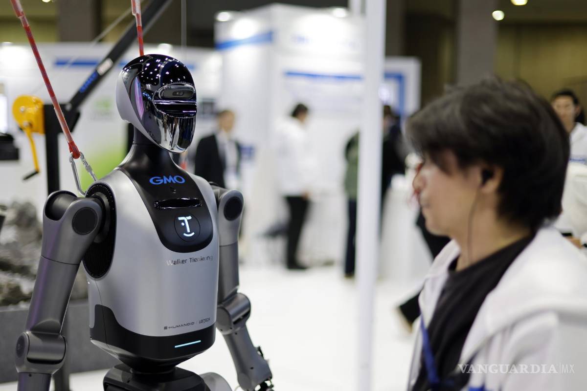 Manías, pánicos e IA