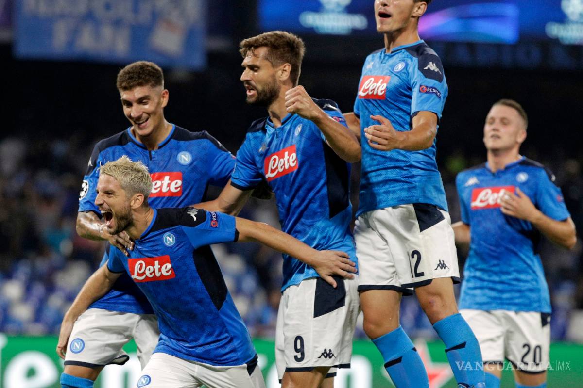 Napoli le hace la diablura al campeón en la Champions