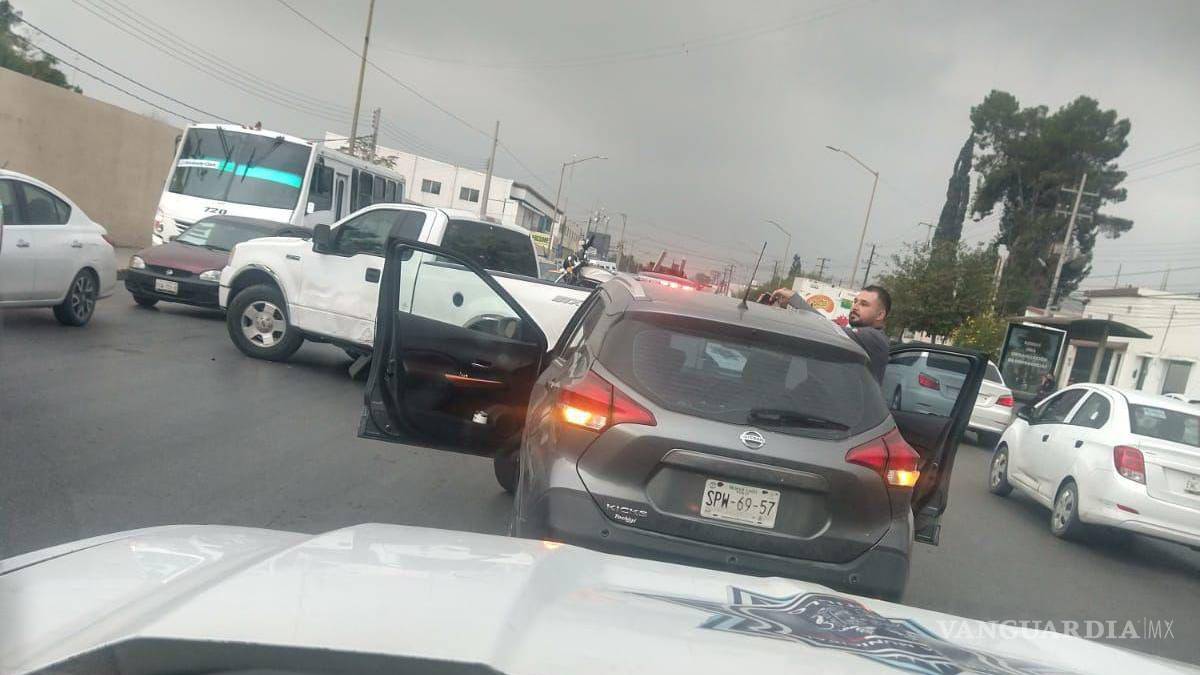 Supuesta funcionaria de la FGE de Coahuila provoca accidente; evita ser detenida usando sus ‘influencias’
