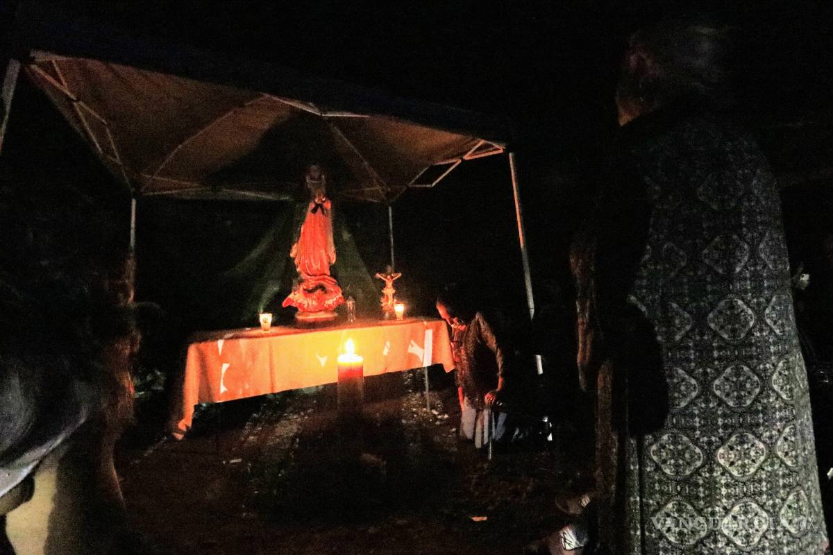 ‘Puede que estén con vida’: trabajan en rescate de sus compañeros atrapados en mina inundada en Múzquiz