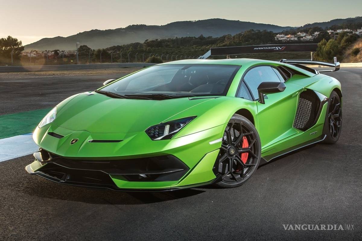 $!Lamborghini prepara un nuevo hipercar especial para dominar las pistas