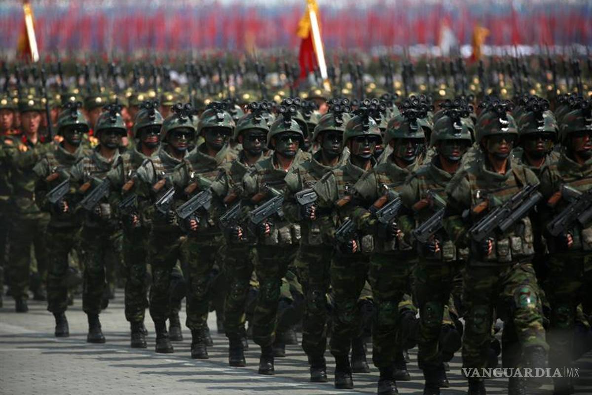 Corea del Norte celebra natalicio de Kim Il Sung con desfile militar