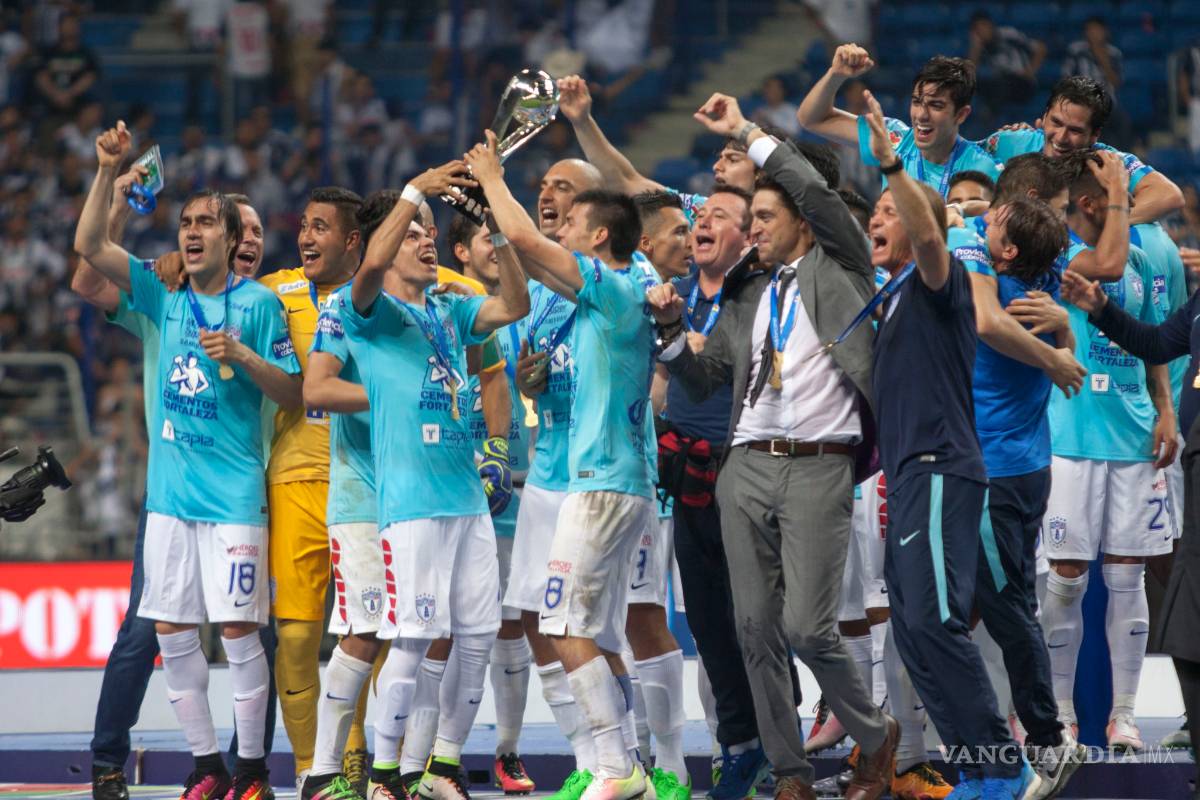 Liga MX derrota a la Champions League en Twitter