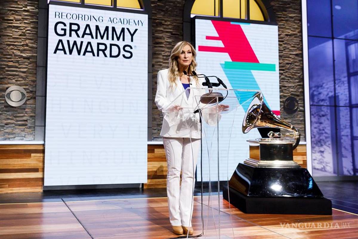 Despiden a Deborah Dugan presidenta de los Grammy días antes de la entrega de premios