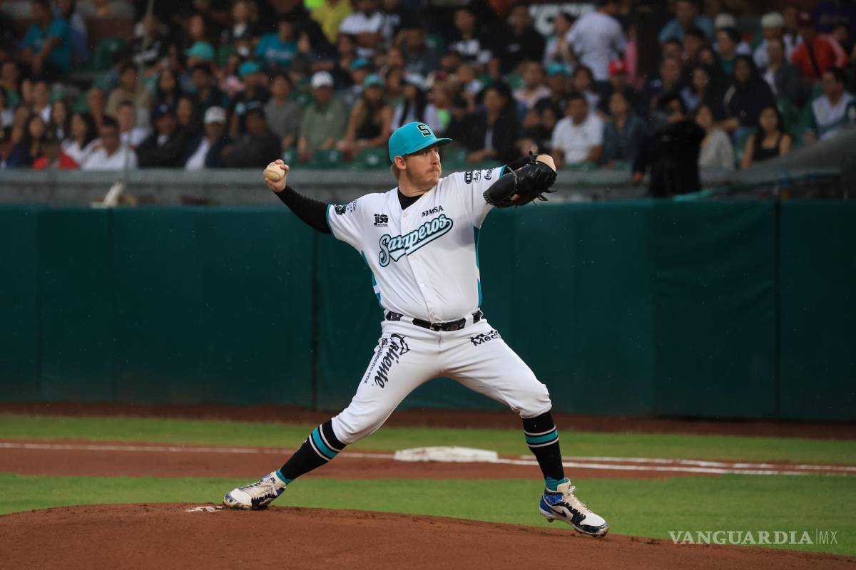 Saraperos cae ante Tecolotes en el segundo juego de la serie; la noche incluyó homenaje a Andrés Mora
