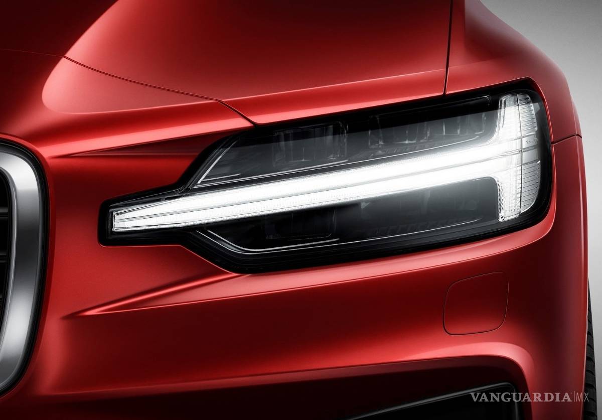 $!Volvo S60 llega a México para buscar su lugar entre los lujosos, checa precios, versiones y equipamiento