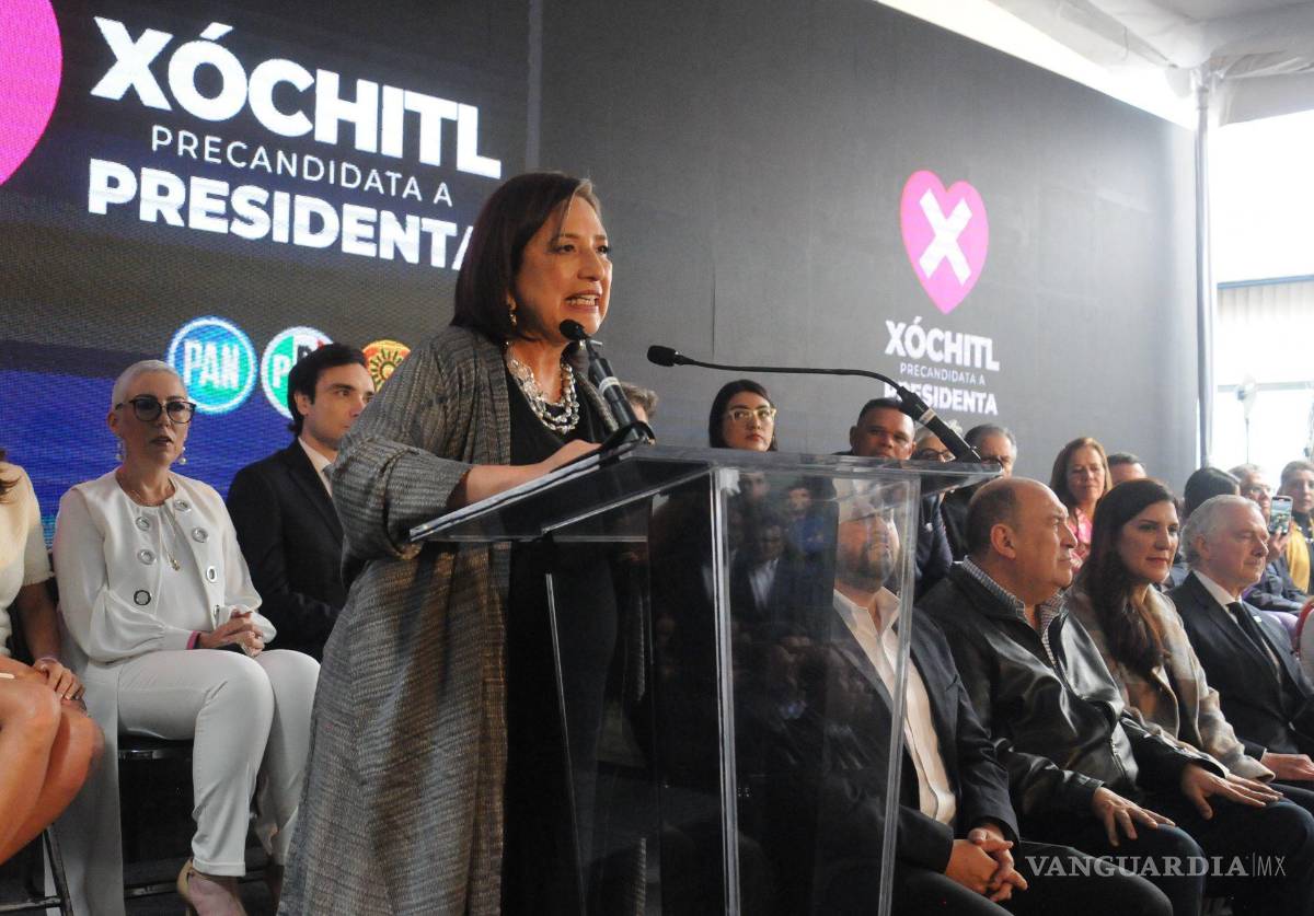 $!Pese a distancias mayores a 20 puntos porcentuales, la aspirante Xóchitl Gálvez confía en que subirá en las encuestas y podrá derrotar a Claudia Sheinbaum en el proceso electoral de 2024 | Foto: Cuartoscuro