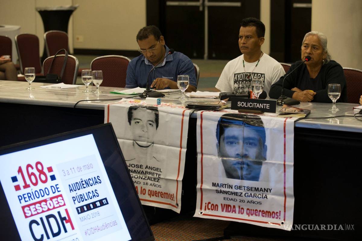 Atrasa la PGR entrega de información de Ayotzinapa