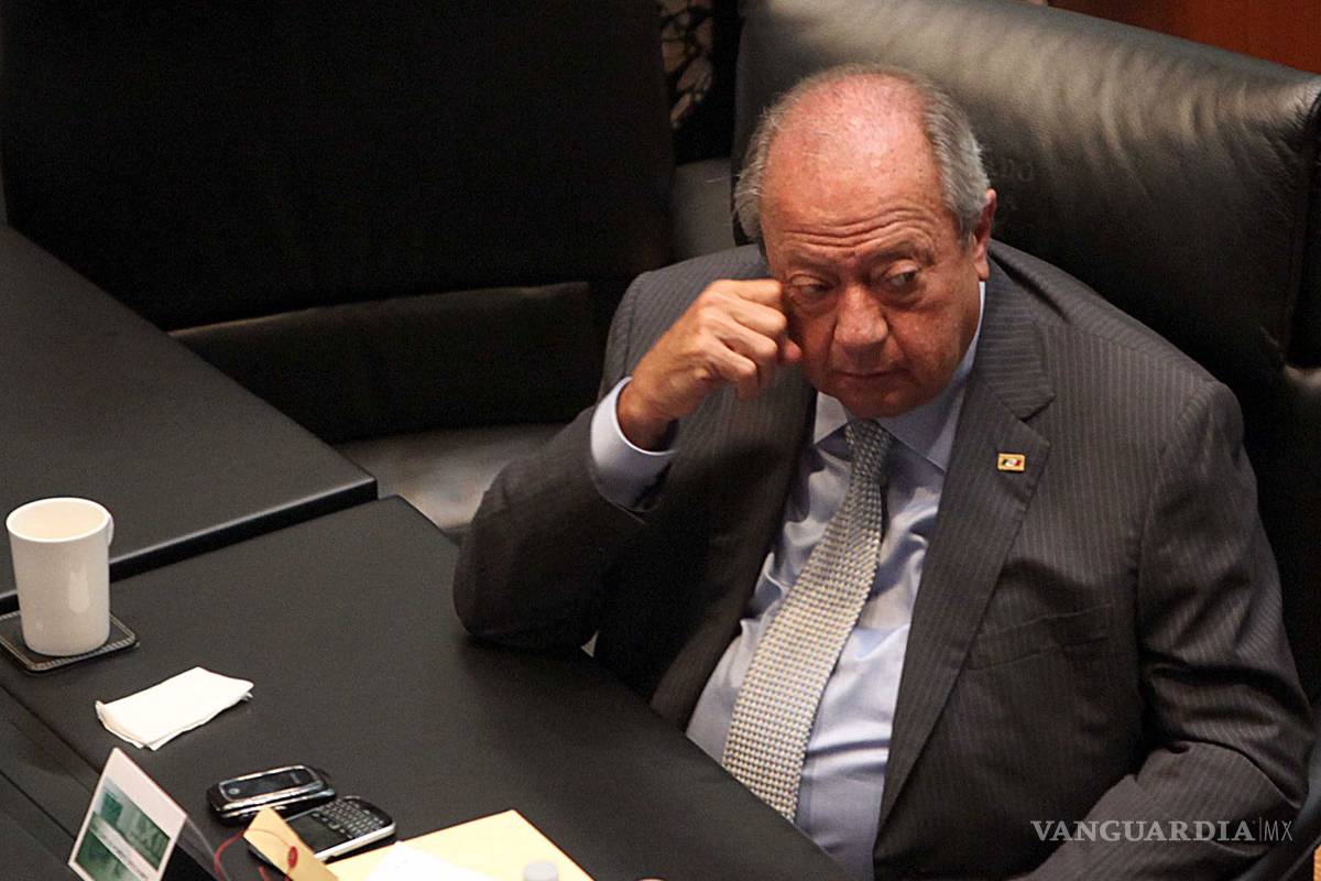 Financia Pemex a mil 280 comisionados de su sindicato