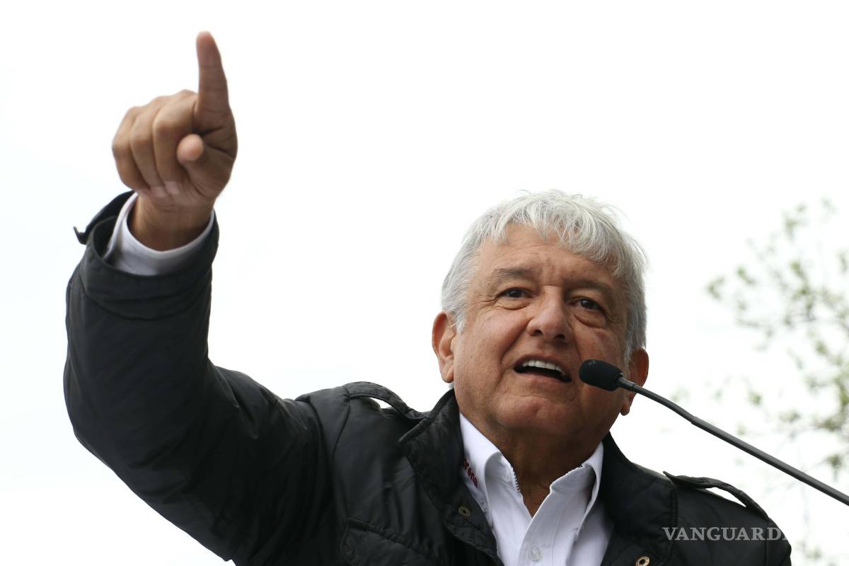 En visita a Monclova, AMLO se compromete a reconciliar trabajadores y empresas con el Sindicato Minero