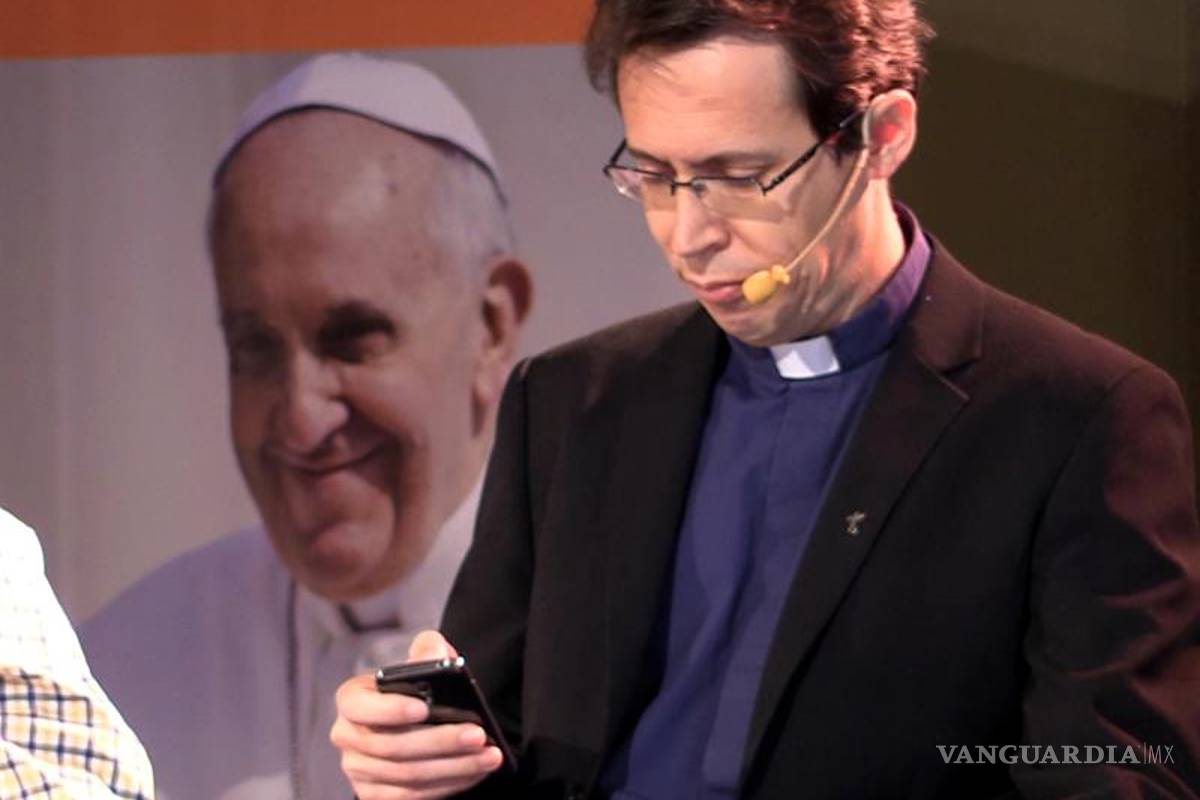 Presentan app para rezar con el papa