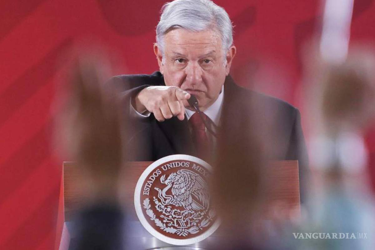 Denise Dresser critica respuesta de AMLO ante calificación de Fitch Ratings a Pemex