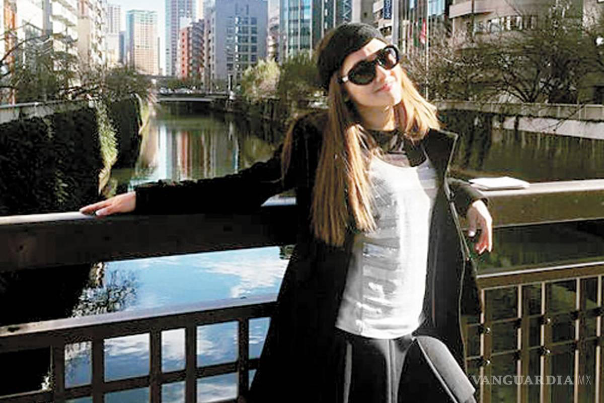 Sherlyn olvida sus penas en el lejano oriente