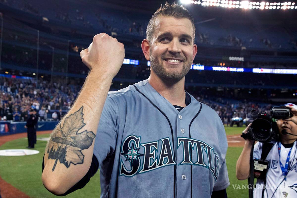 Canadiense Paxton lanza 'Sin hit, Ni carrera' en su tierra con los Marineros de Seattle