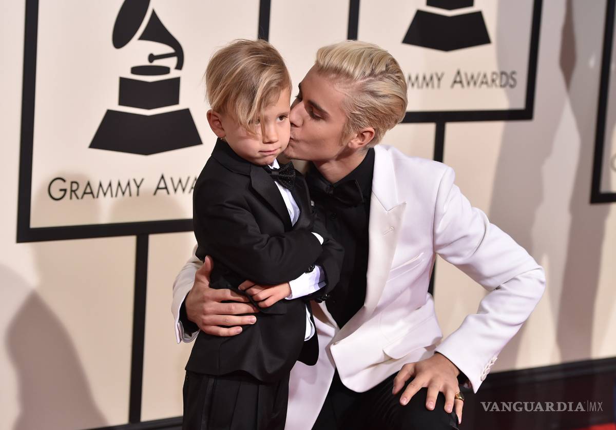 $!Justin Bieber gana el primer Grammy de su carrera