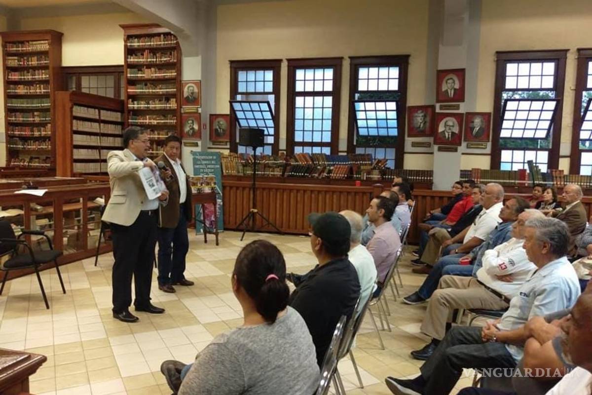 $!Presentan el libro Crónica del Futbol Americano en Saltillo en la Ciudad de México