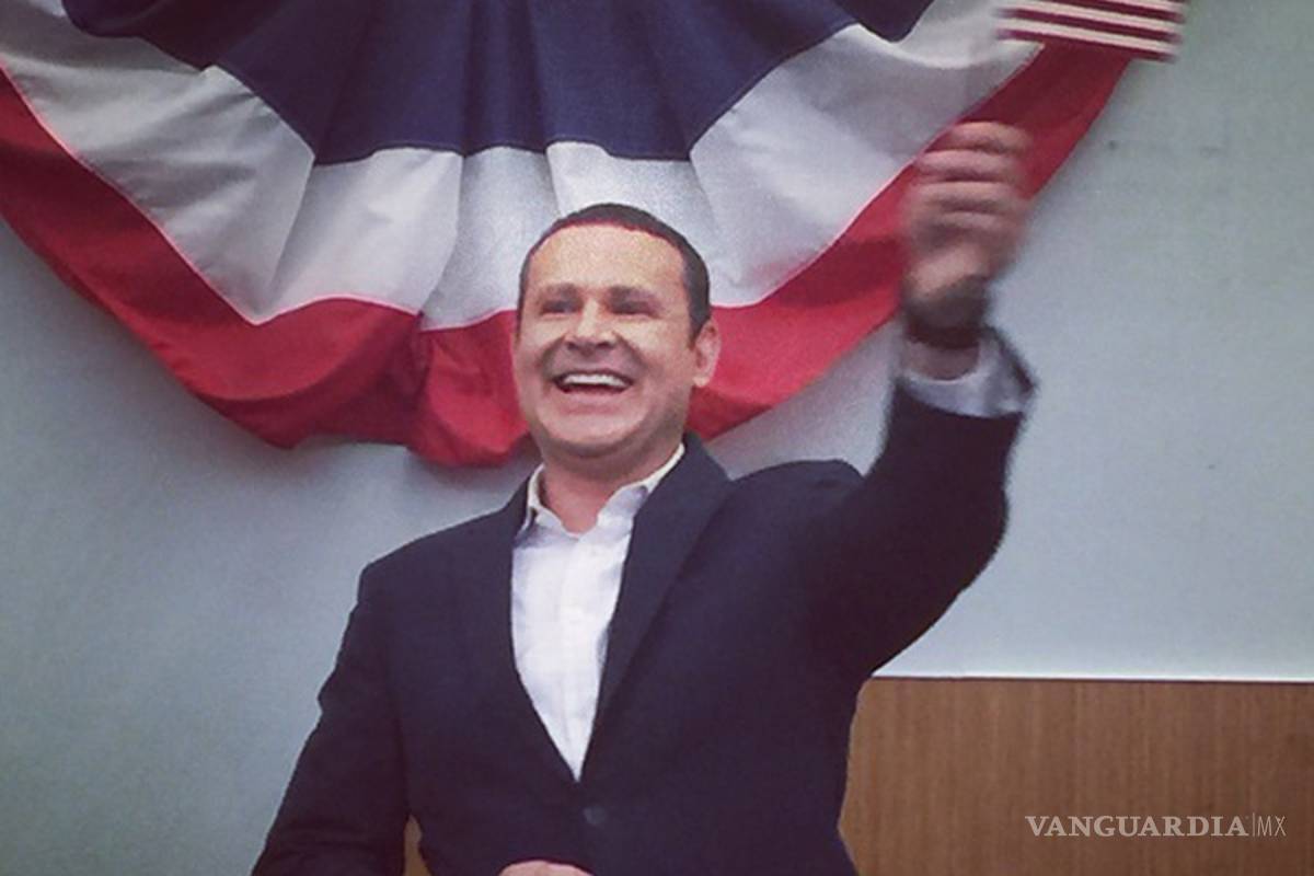 Alan Tacher se convierte en ciudadano de Estados Unidos