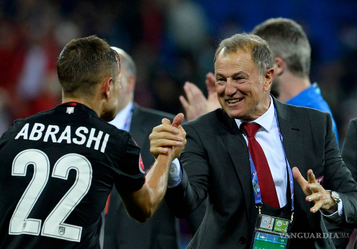 $!Albania elimina a Rumanía en 1-0