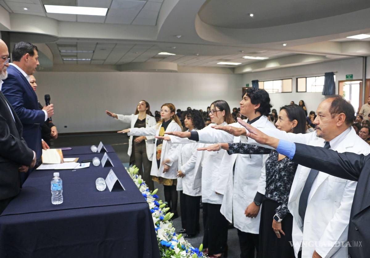 $!El evento fue encabezado por el rector Octavio Pimentel Martínez, quien reconoció el liderazgo, la transparencia y el compromiso del director y docentes.