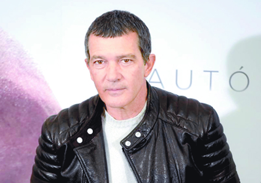 Banderas a Trump: ‘Que el muro lo construya solo’