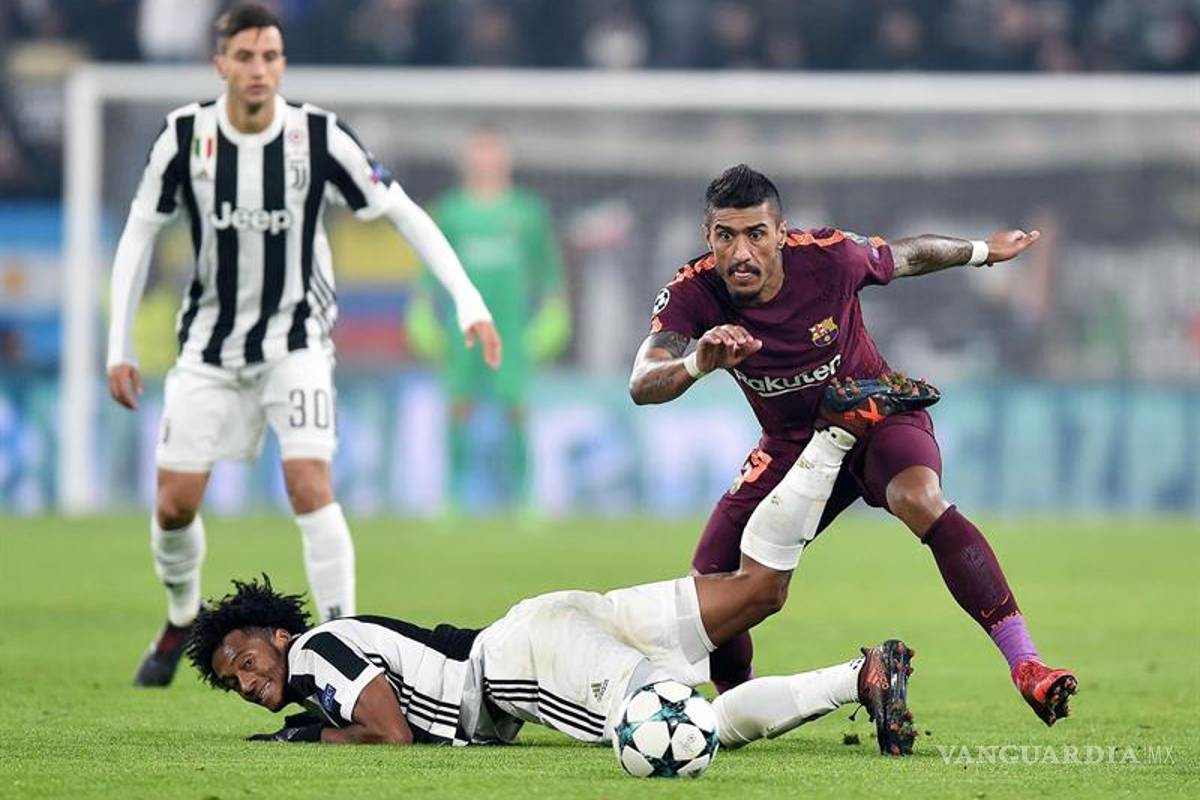 Barcelona amarra liderato de grupo con empate en Italia