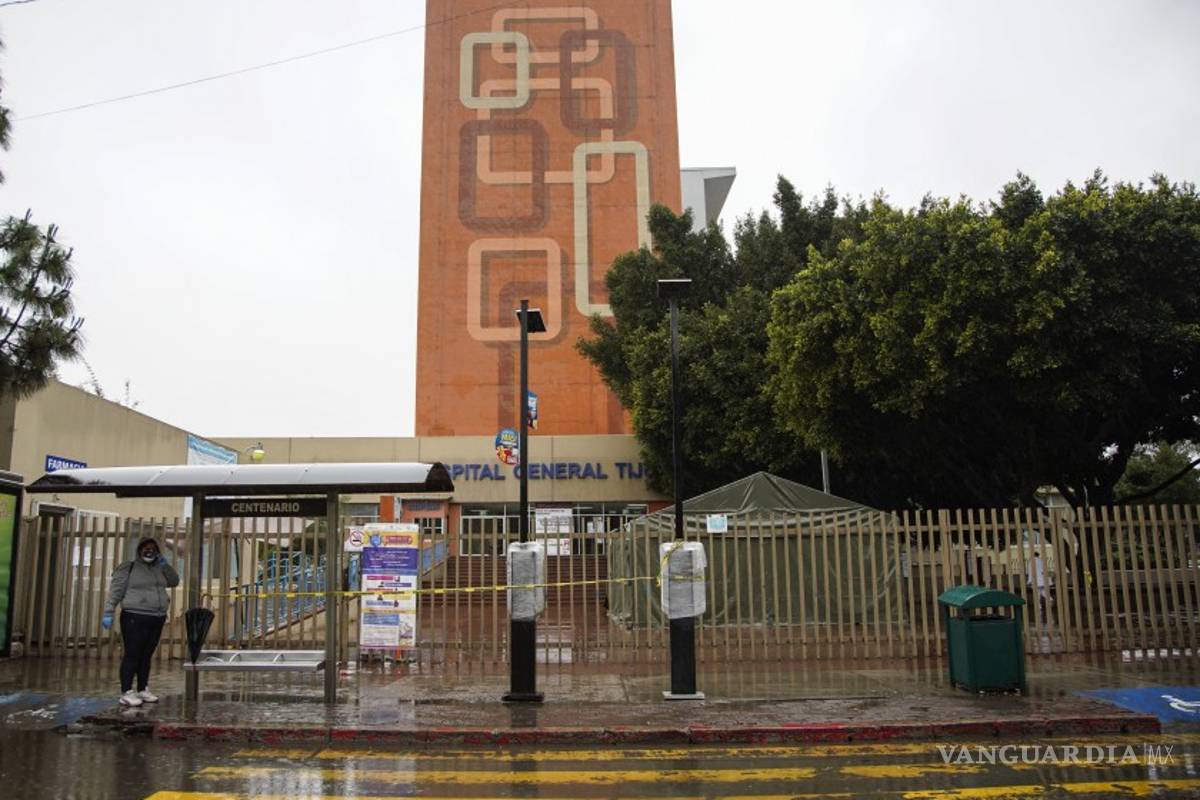 $!Una zona de guerra: hospitales de Tijuana abrumados por pacientes con coronavirus