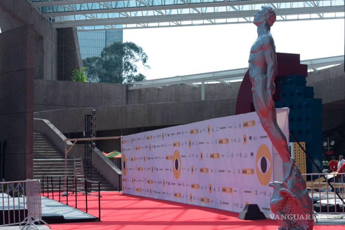 Alistan últimos detalles para ceremonia del Ariel